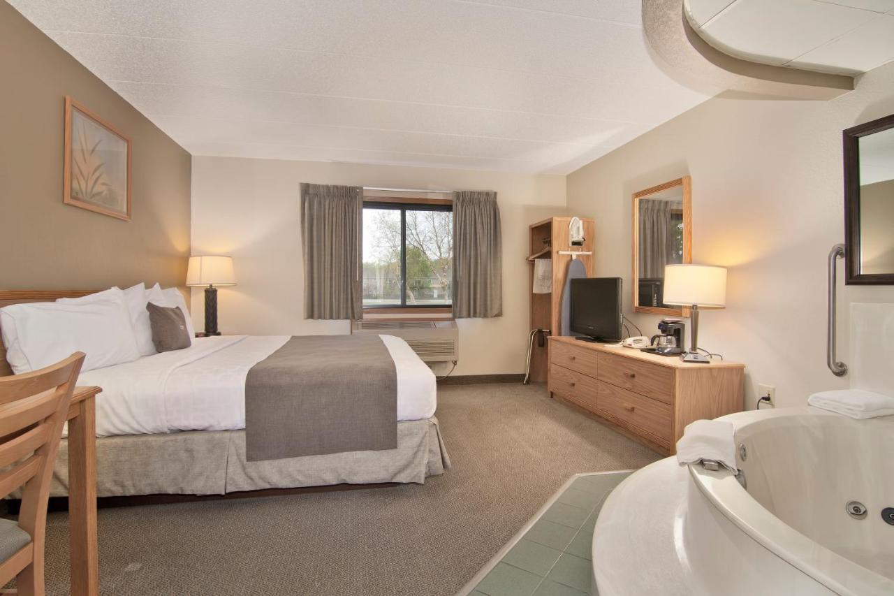 Boarders Inn & Suites By Cobblestone Hotels - Faribault Exteriör bild